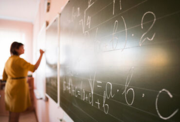Nauczyciel, tablica, matematyka